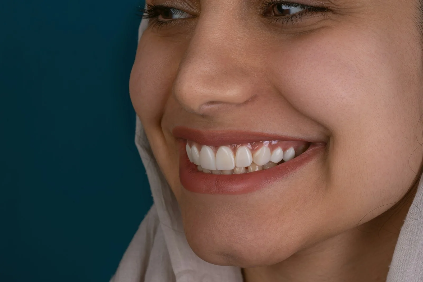 Santé des gencives sourire sain parodontologie - Centre Dentaire Benhayoune Tanger